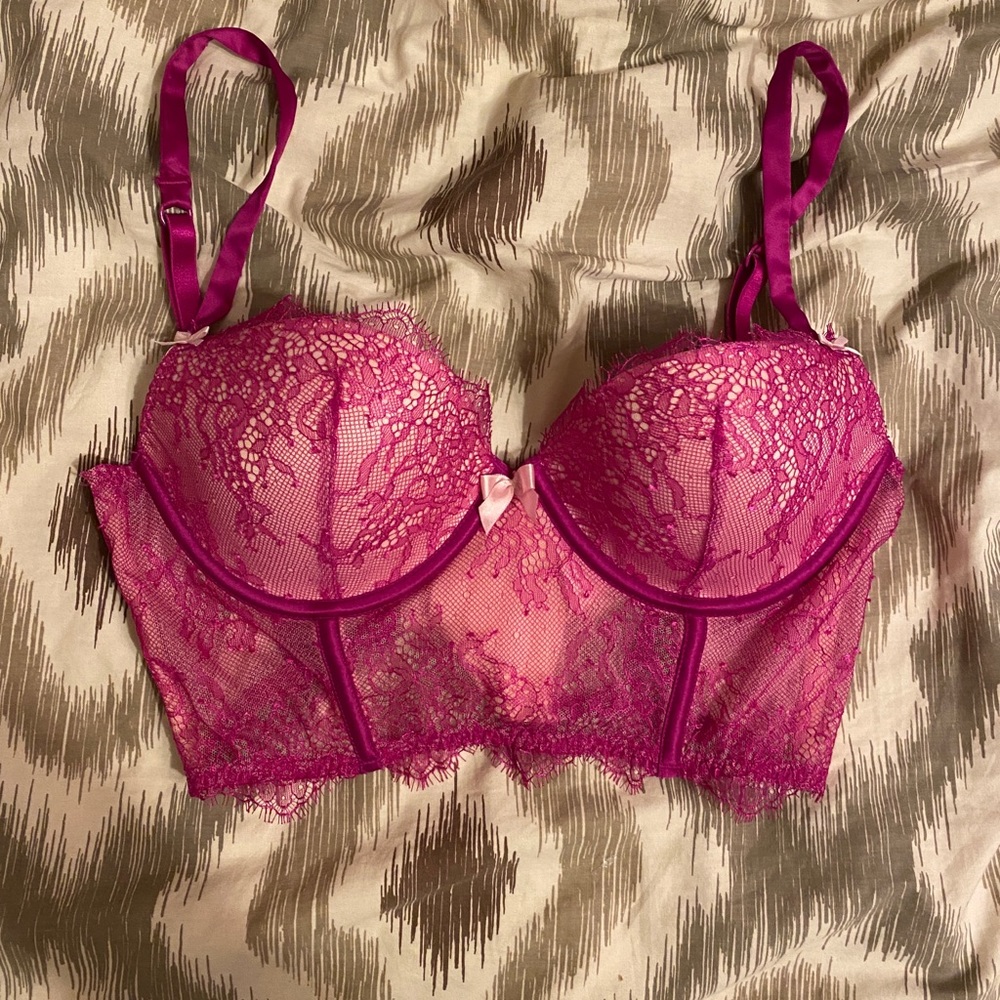Victoria’s Secret floral lace bustier bra